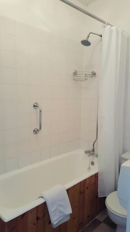 Anno Santo Hotel غالواي المظهر الخارجي الصورة
