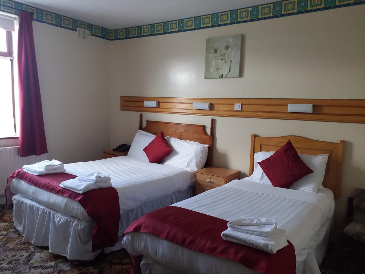 Anno Santo Hotel غالواي المظهر الخارجي الصورة